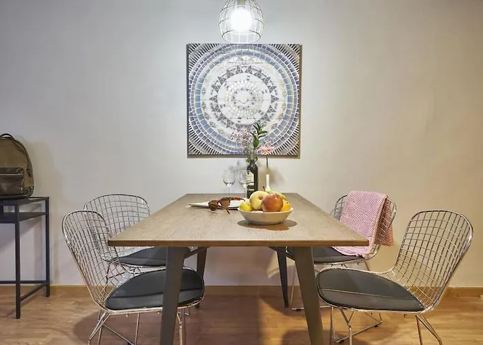 Bebarceloner Sant Andreu Apartments - 1 Bedroom
